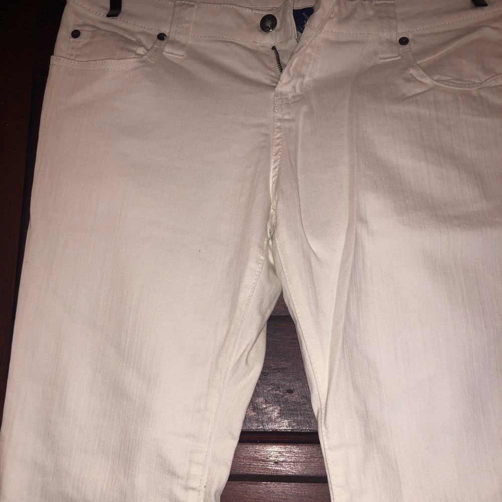 White Jeans w/ Pockets
